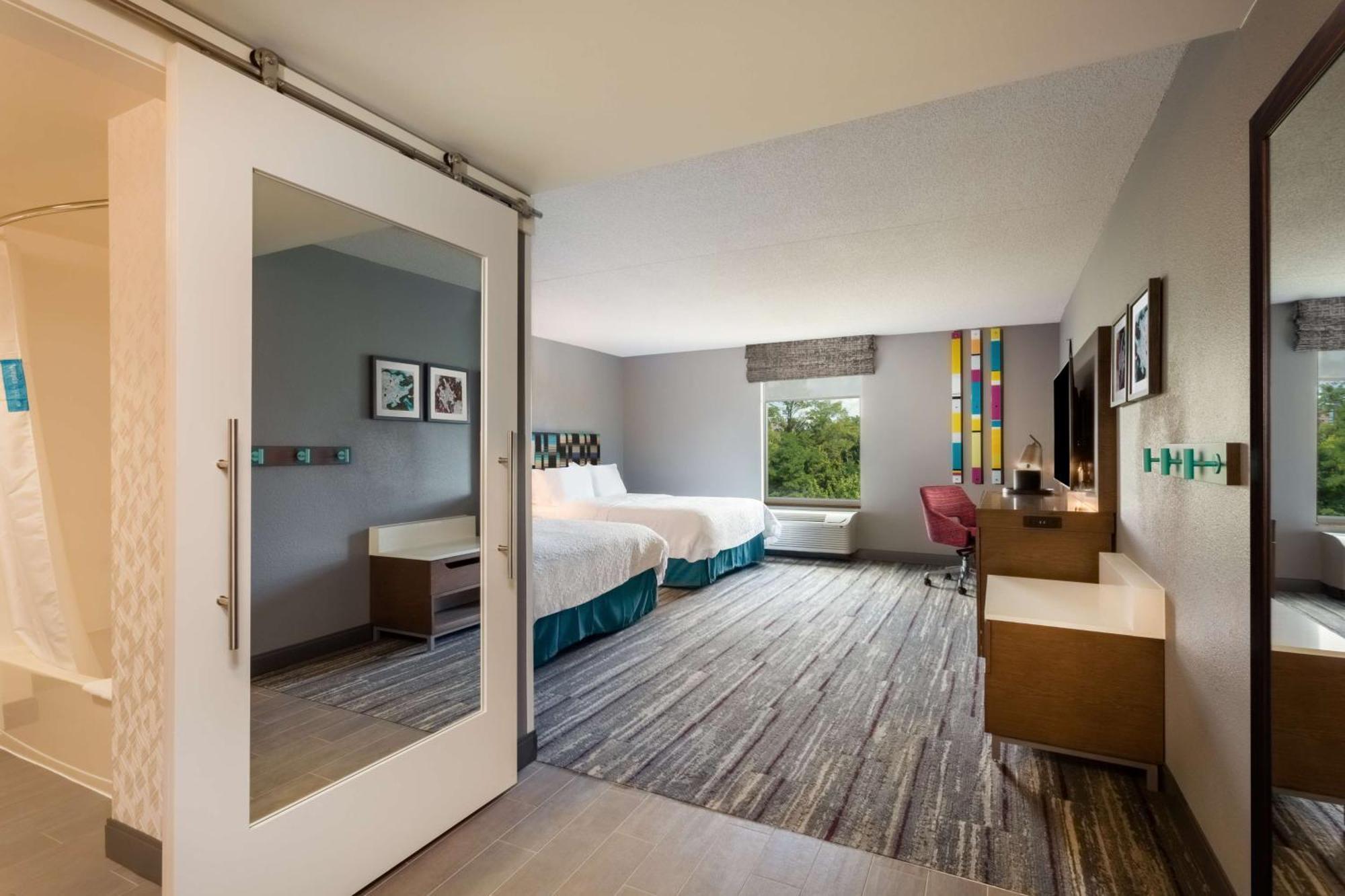 Hampton Inn & Suites Herndon-Reston Exterior foto