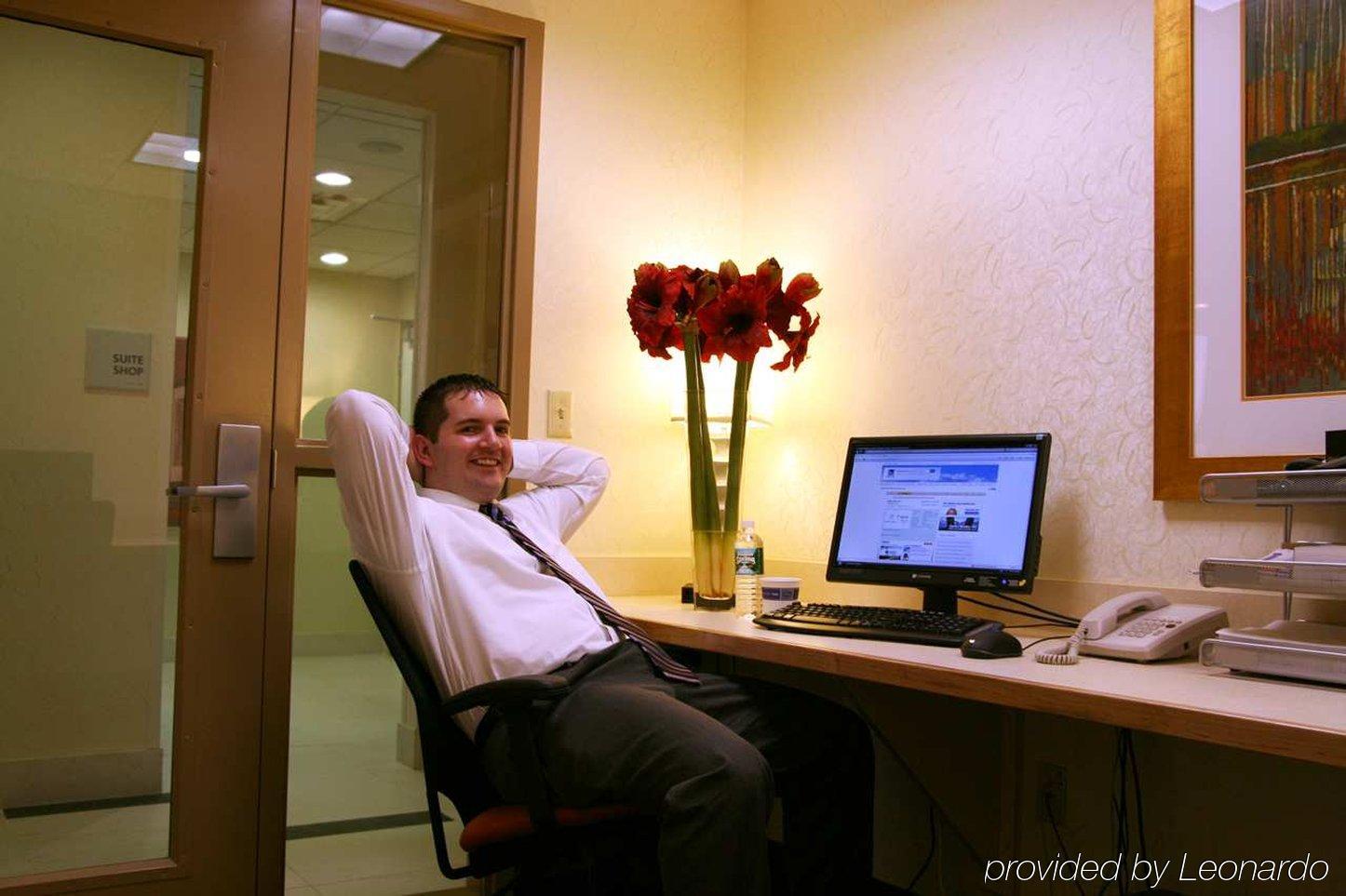 Hampton Inn & Suites Herndon-Reston Habitación foto