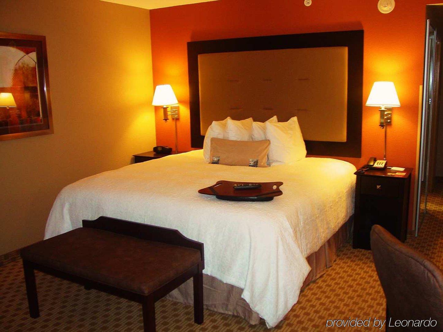 Hampton Inn & Suites Herndon-Reston Habitación foto
